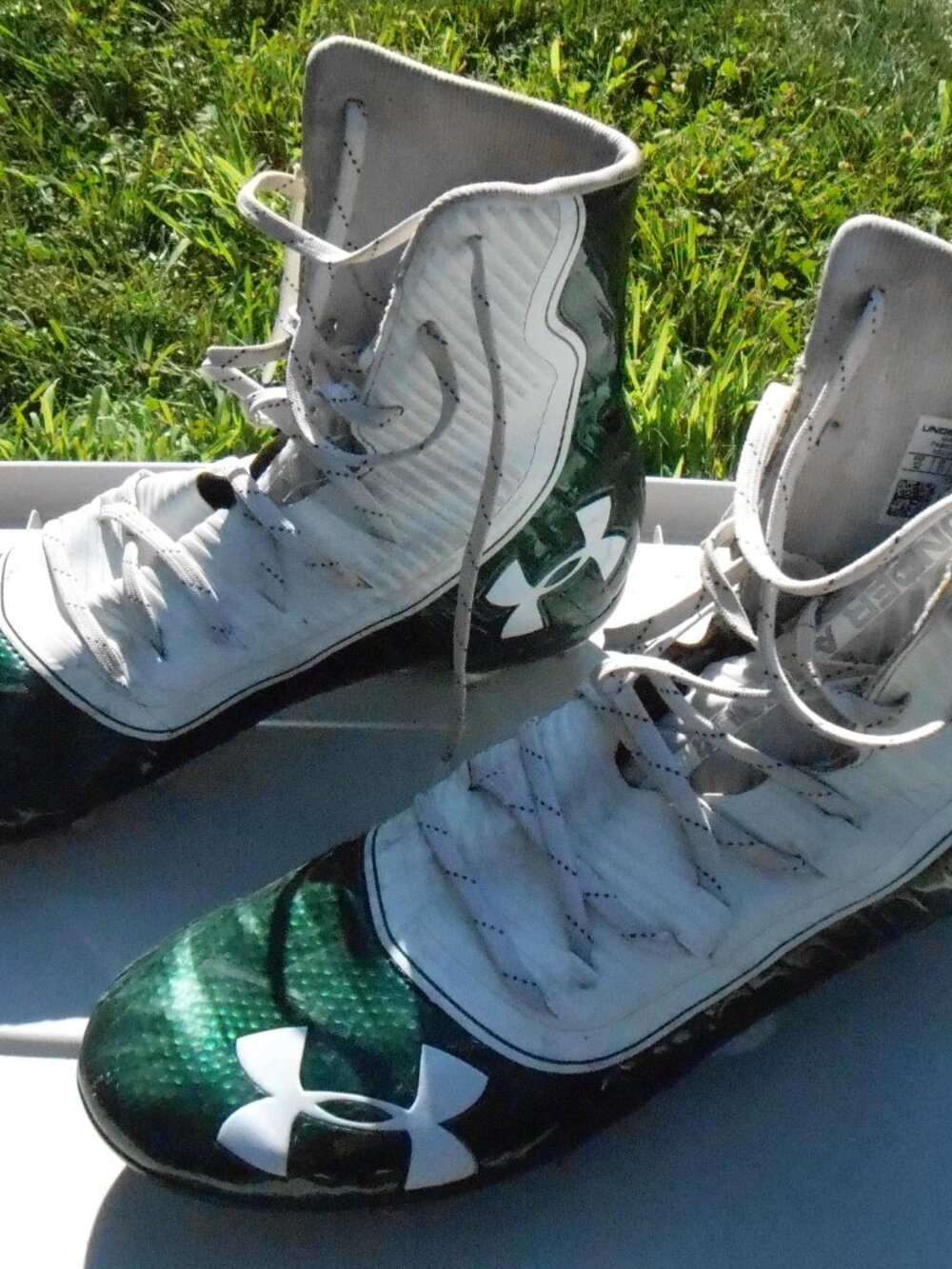 Under Armour UA Highlight Men's Green & White High Top Football Cleats Size-12